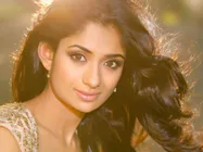 ഒരേ ഒരു മലയാളം സിനിമ കണ്ടു, അതിലെ നടന്റെ ആരാധികയായി, കട്ട നിവിന്‍ ആരാധികയായ ഈ സുന്ദരി ആരാണ്?