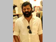 പൂജ ബംബര്‍ അടിച്ചത് ദിലീപിനോ അരുണ്‍ ഗോപിക്കോ അല്ല, അത് സച്ചിക്കാണ്... എങ്ങനെയെന്നോ?