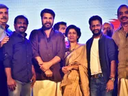 പൂരങ്ങളുടെ പൂരമായ തൃശ്ശൂര്‍ പൂരത്തിന്റെ ശരിക്കുള്ള സൗണ്ട് കേട്ടിട്ടുണ്ടോ.. കേള്‍ക്കണോ..??