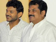 മകന്റെ കല്യാണം കാണാന്‍ മുകേഷ് എത്തിയില്ല!!! ടെന്‍ഷനാണത്രെ!!