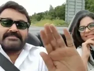  യുകെയിൽ മോഹൻലാലിനോടൊപ്പം കാറിൽ ആശ ശരത്ത്,  താരങ്ങളുടെ ഈ വീഡിയോ കണ്ട് നോക്കൂ