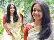 ആ സിനിമ ഒരുപാടിഷ്ടപ്പെട്ടു! 2018 ലെ പ്രിയപ്പെട്ട സിനിമയെക്കുറിച്ച് ജ്യോതിക പറഞ്ഞത്? കാണൂ!