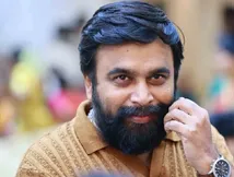 நீ என்ன காந்தியா? அவர்களை மிஸ் யூஸ் பண்ண விரும்பல..  ஹிட் கொடுக்கும் சசிகுமாரின் மனக் குமுறல்கள்!