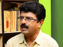 கொள்கை எதிரி உடன் தேர்தல் கூட்டணி வைப்பதைவிட அரசியல் விப*சாரம் வேறு எதுவுமில்லை.. விளாசிய பிஸ்மி