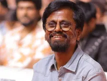 சிக்கலில் AR முருகதாஸ்.. எஸ்கேப்பான SK.. ஒரே நேரத்தில் இரண்டு படங்களை இயக்கி இப்படி மாட்டிக்கிட்டாரே