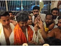 திருச்செந்தூர் முருகன் கோவிலில் விஜய் வழிபாடு.. கோவிலில் நடந்த சத்ரு சம்ஹார யாகம்!