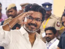 என் நெஞ்சில் குடியிருக்கும் அனைவருக்கும் நன்றி.. எல்லா விஷயத்தையும் அழகா அடுக்கிட்டாரே விஜய்!
