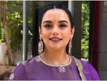 இனி பொம்மையாக இருக்க மாட்டேன்.. மலையாள நடிகர் சங்கத் தலைவர் சுவேதா மேனன் ராஜினாமா.. நள்ளிரவில் மோதல்