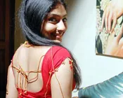 மோனிகாவின் அ ஆ இ ஈ!