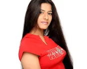 மீனாளுக்கு புதுப் படம்!