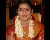 ~~திகில்~~ மீரா!