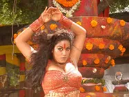 'திகில்' நாயகி முமைத்!