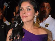 அசின் உதவியாளர் தூத்துக்குடியில் பதுங்கல்