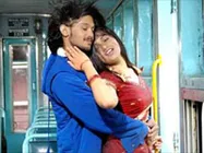 நகுலுடன் காதலா? - மழுப்பும் சுனேனா