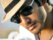 விஷால் தாயாரிடம் ரூ. 30 லட்சம் நகைகள் கொள்ளை