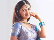 நடிகை கெளசல்யாவுக்கு என்ன கொடுக்கப் போகிறார் நித்தியானந்தா?