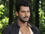 'என்னது விஷாலுக்கு சம்பள பாக்கியா... அந்தப் படத்தாலே நான் போண்டிங்க!' - சமர் தயாரிப்பாளர்