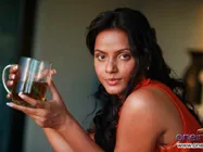 முதல்ல தம்... இப்ப சரக்கு.. நீத்துவின் அபார முன்னேற்றம்!