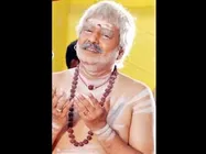 அப்பர் வேடத்தில் நடிப்பதா... விவேக்குக்கு சிவாஜி ரசிகர்கள் கண்டனம்!