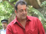 சஞ்சய் தத்துக்கு மேலும் 2 வாரங்கள் பரோல் நீட்டிப்பு - நீதிமன்றம் உத்தரவு!!