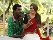 மூன்று அத்தைகளும்… அத்தை பெண்களும் இதுதான் ‘ஆம்பள’…