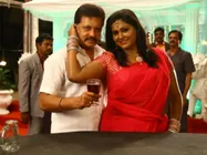 காட்சிகள் நீக்கம்.. மறு படப்பிடிப்பு... கிடைத்தது வஜ்ரம் படத்துக்கு யு!