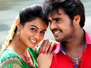 500 அரங்குகளில் விஜயகாந்த் மகன் நடித்த சகாப்தம்!