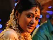 ஹீரோயினை நாய் கடிச்சிருப்பா... இது இந்தியா பாகிஸ்தான் கலாட்டா!