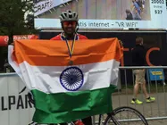 சைக்கிள் போட்டியில் பதக்கம் வென்றார் ஆர்யா!