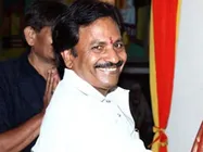 கோடம்பாக்கத்தில் பேயாட்சி நடக்குது!- ஏஎம் ரத்னம்