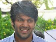 அகோரியைத் தொடர்ந்து ஆதிவாசியாக மாறும் ஆர்யா... மஞ்சப்பை ராகவனுக்காக!