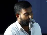  ஒவ்வொரு டேக்கும் 30 தடவை நடித்துப் பார்த்தோம்... ‘உள்குத்து’ ஆடியோ ரிலீசில் தினேஷ் பேச்சு- வீடியோ 