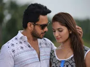 பரத்துக்கு இந்த 'கடைசி பெஞ்சாவது' கை கொடுக்குமா? 