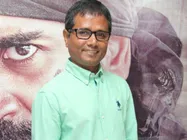 500, 1000 ரூபாய் ஒழிப்பு: மோடியால் சூப்பர் பிரபலமான 'பிச்சைக்காரன்' சசி என்ன சொல்கிறார்? 