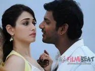 முதல் வார இறுதியில் ரூ 7 கோடிகளை வசூலித்த கத்தி சண்டை! 