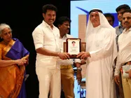 துபாயில்  திருக்குறளிசை 'சி.டி.' வெளியீட்டு விழாவில் திமுக எம்.எல்.ஏ.வுக்கு 'இளம்புயல்' பட்டம் 