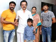 'இப்படை நிச்சயம் வெல்லும்' - மகன் படத்தைப் பார்த்துரசித்துப் பாராட்டிய ஸ்டாலின்!