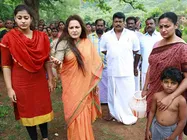 தண்ணீர் பிரச்னையின் பின்னணியில் இருக்கும் அதிகார அரசியல் - கேணி விமர்சனம் #KeniReview