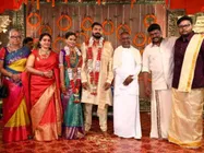 பார்த்திபன் மகள் திருமணத்திற்கு வந்த எதிரும், புதிரும்: வியந்த பிரபலங்கள் 