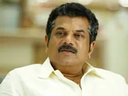 மலையாள நடிகர் மீது பெண் பாலியல் புகார்.... கஷ்டப்பட்டு தப்பியதாகக் குற்றச்சாட்டு! 