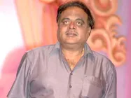 அரசு மரியாதையுடன் நடந்த நடிகர் அம்பரீஷின் இறுதிச் சடங்கு 