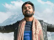 கர்நாடக இசை ஒரு சமூகத்துக்கு மட்டுமானதா.. கேள்வி கேட்டு, பதில் சொல்லும் ‘சர்வம் தாளமயம்’ - விமர்சனம்