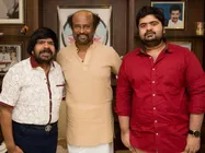  விரைவில் நிக்காஹ்: சிம்பு தம்பியை ஆசிர்வதித்த ரஜினிகாந்த்