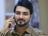  அரண்மனை  கிளியில் மாயனுக்கு என்ன வேலை...? 