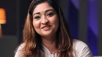 Neelima Rani : புருஷனை பார்த்து தாத்தாவான்னு கேக்குறாங்க..கண்கலங்கிய நீலிமா ராணி!