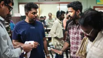 Kara FDFS Celebrations: கரசாமி பந்தயம் அடிக்கிறான்.. ரசிகர்களின் ஆரவார கொண்டாட்டமும் எதிர்பார்ப்பும்