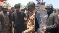 யாத்திசை இயக்குநருடன் சசிகுமார்.. பிரம்மாண்டமாக உருவாகியுள்ள பீரியட் ஃபிலிம்.. செம அப்டேட்!