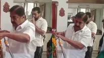பாரதிராஜா உடலை பார்த்து அழுதுகொண்டே பேசிய சிவகுமார்.. அப்படியே உறைந்துப்போன சூர்யா