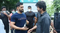 உங்க பெயரை சொன்னாலே விசில் சத்தம் தான் தல.. பிறந்த நாள் வாழ்த்து சொன்ன CM விஜய்!