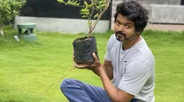 இளைய தளபதி To தளபதி To TN CM.. அடடே லைஃப் டைம் செட்டில்மெண்ட்னு நடிகர் உருகுறாரே!